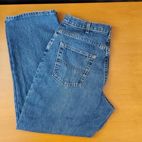 Faded Glory Relaxed Fit Jeans - Picture 3 of 7